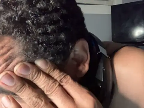 Tjskigh online show from February 19, 2026, 11:01 pm