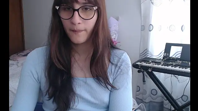 Alice love29 online show from June 17, 2026, 3:24 pm