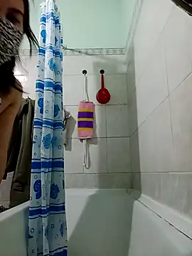 Snapshot of MikaKors chatting on December 19, 2024, 3:07 am MikaKors online show from December 19, 2024, 3:07 am