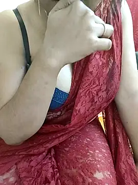 Cute Kritika online show from December 15, 2025, 3:11 am