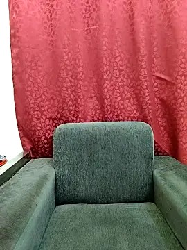 Cute Kritika online show from April 21, 2026, 5:03 am