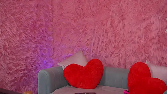 MayaRayy online show from March 3, 2026, 3:07 pm