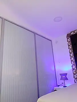 Adel Nesbiit online show from February 21, 2026, 11:22 am