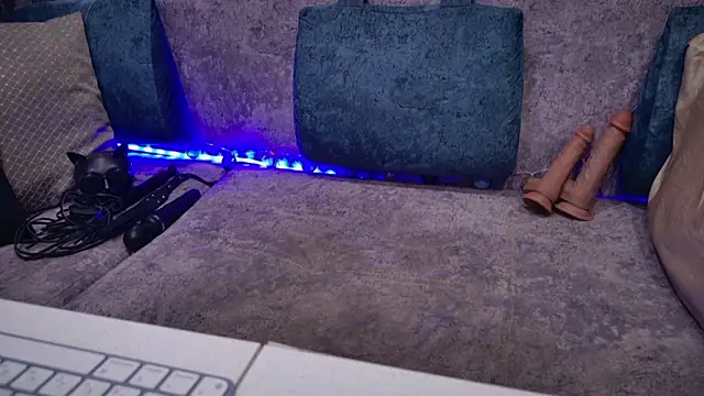 blackcat142 online show from February 7, 2026, 8:51 am