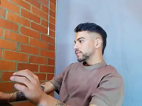 Leandro valenzuela online show from October 10, 2025, 6:40 pm