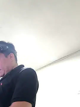 Jhonatan Morales S online show from February 5, 2025, 6:35 am