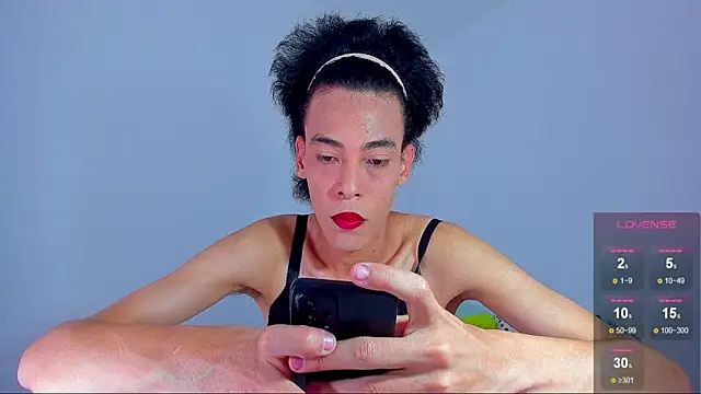 Snapshot of NickSull__ chatting on December 5, 2024, 5:06 pm NickSull   online show from December 5, 2024, 5:06 pm