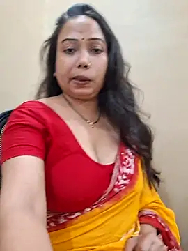 DREAM GIRL-30 online show from April 23, 2026, 5:04 pm