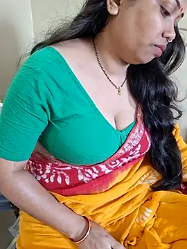 DREAM GIRL-30 online show from May 27, 2026, 2:52 am