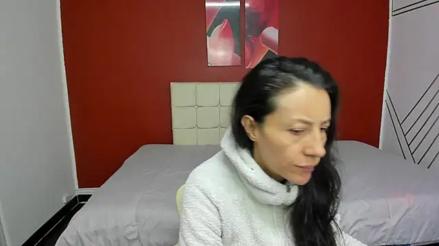 Snapshot of Abrillee1 chatting on March 5, 2025, 7:17 pm Abrillee1 online show from March 5, 2025, 7:17 pm