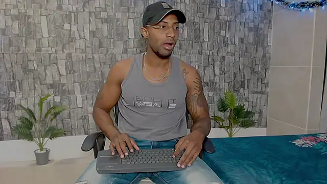 Snapshot of Joseephjackson chatting on January 15, 2025, 2:13 pm Joseephjackson online show from January 15, 2025, 2:13 pm