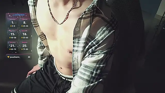 FEIYU001 online show from March 10, 2025, 1:32 pm