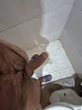 Snapshot of Piter1022 chatting on February 6, 2025, 10:32 pm Piter1022 online show from February 6, 2025, 10:32 pm