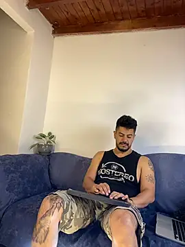 AndresSmith   online show from February 4, 2026, 8:20 am