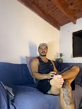 AndresSmith   online show from March 27, 2026, 8:26 am