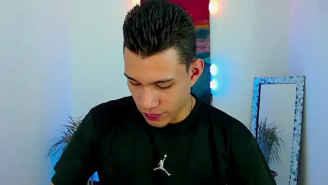 dirtyboy 23 online show from February 12, 2025, 3:18 am