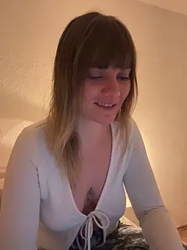 Snapshot of Milla__one chatting on January 12, 2025, 8:36 pm Milla  one online show from January 12, 2025, 8:36 pm