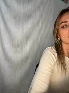 Snapshot of Milla__one chatting on November 2, 2025, 9:55 am Milla  one online show from November 2, 2025, 9:55 am