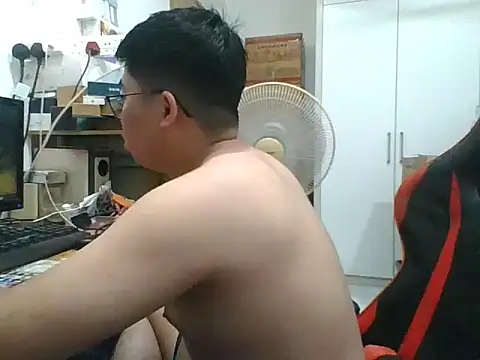 shyboymasturbation online show from January 14, 2025, 1:28 pm