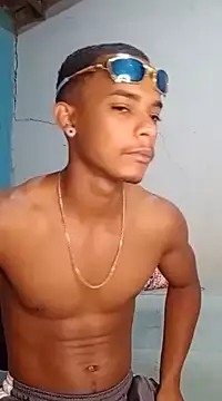 Snapshot of Leosilvaj1 chatting on January 22, 2025, 12:16 am Leosilvaj1 online show from January 22, 2025, 12:16 am