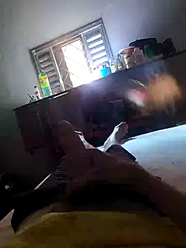 danilogarcia33 online show from December 19, 2024, 12:01 pm