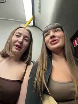 Sophie Avory online show from March 14, 2026, 4:45 pm