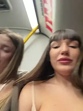 Sophie Avory online show from March 28, 2026, 5:34 pm