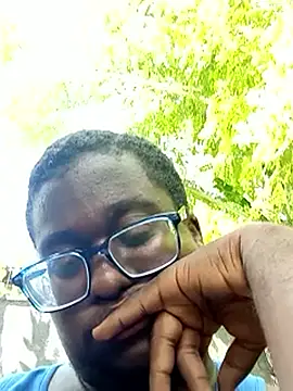 Snapshot of Jeanlaurent972 chatting on October 24, 2025, 2:24 pm Jeanlaurent972 online show from October 24, 2025, 2:24 pm