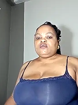 hugemelonsxxx online show from February 9, 2025, 6:05 pm