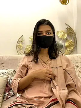 MaYaa  11 online show from November 21, 2025, 6:56 am