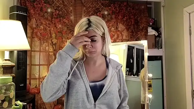 Snapshot of cunty_tranny_lydia chatting on December 12, 2024, 5:20 am cunty tranny lydia online show from December 12, 2024, 5:20 am