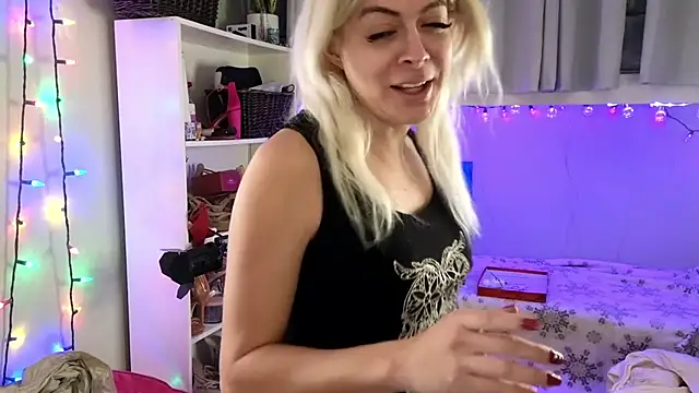 Snapshot of cunty_tranny_lydia chatting on January 7, 2025, 4:50 am cunty tranny lydia online show from January 7, 2025, 4:50 am