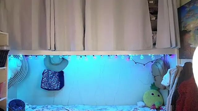 Snapshot of cunty_tranny_lydia chatting on January 23, 2025, 6:17 am cunty tranny lydia online show from January 23, 2025, 6:17 am