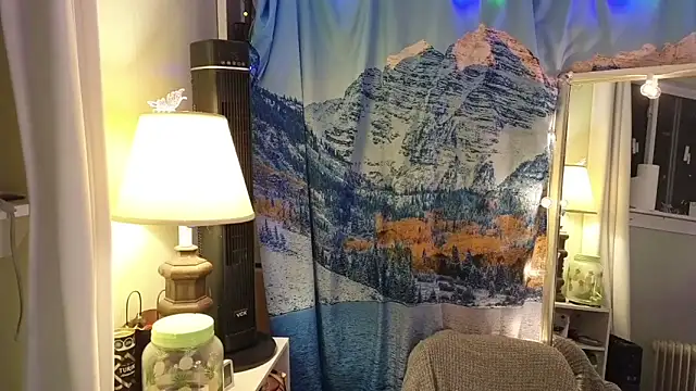 Snapshot of cunty_tranny_lydia chatting on January 27, 2025, 5:36 am cunty tranny lydia online show from January 27, 2025, 5:36 am