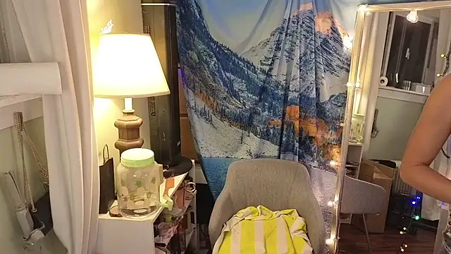 Snapshot of cunty_tranny_lydia chatting on March 9, 2025, 6:28 am cunty tranny lydia online show from March 9, 2025, 6:28 am