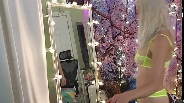 cunty tranny lydia online show from May 29, 2026, 6:00 am