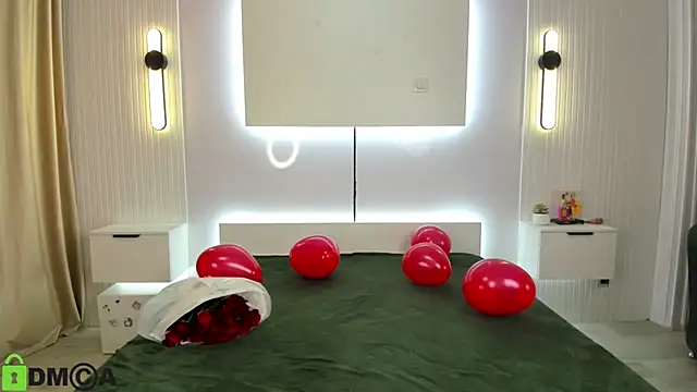 Lola Peach online show from February 14, 2025, 6:12 am