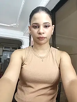 Snapshot of LadyAvalon chatting on September 17, 2025, 5:58 pm LadyAvalon online show from September 17, 2025, 5:58 pm