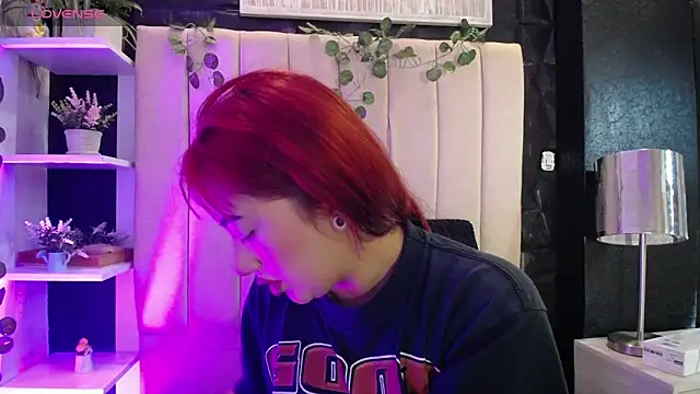 Snapshot of Mia_Rinn chatting on January 10, 2025, 1:52 pm Mia Rinn online show from January 10, 2025, 1:52 pm