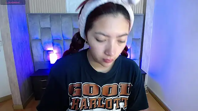 Snapshot of Mia_Rinn chatting on September 24, 2025, 1:14 pm Mia Rinn online show from September 24, 2025, 1:14 pm
