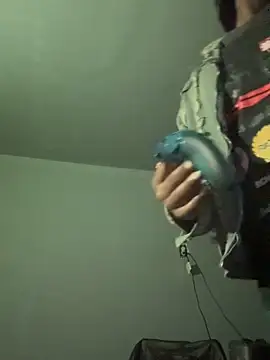 Snapshot of SluttyLyfe4L chatting on March 14, 2026, 2:11 pm SluttyLyfe4L online show from March 14, 2026, 2:11 pm