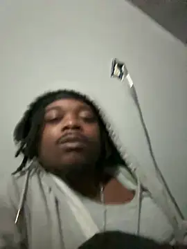 Snapshot of SluttyLyfe4L chatting on March 17, 2026, 10:51 am SluttyLyfe4L online show from March 17, 2026, 10:51 am