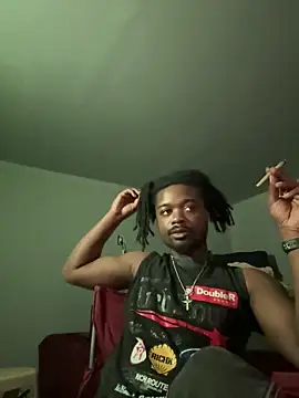 Snapshot of SluttyLyfe4L chatting on March 28, 2026, 11:37 pm SluttyLyfe4L online show from March 28, 2026, 11:37 pm