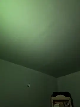 Snapshot of SluttyLyfe4L chatting on March 30, 2026, 12:22 am SluttyLyfe4L online show from March 30, 2026, 12:22 am