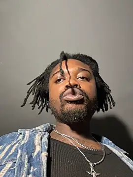 Snapshot of SluttyLyfe4L chatting on April 13, 2026, 1:22 am SluttyLyfe4L online show from April 13, 2026, 1:22 am