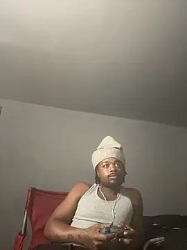 Snapshot of SluttyLyfe4L chatting on April 14, 2026, 4:13 pm SluttyLyfe4L online show from April 14, 2026, 4:13 pm