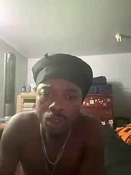 Snapshot of SluttyLyfe4L chatting on July 17, 2026, 8:14 pm SluttyLyfe4L online show from July 17, 2026, 8:14 pm