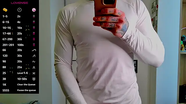 Snapshot of white_King9999 chatting on February 10, 2026, 1:37 pm white King9999 online show from February 10, 2026, 1:37 pm