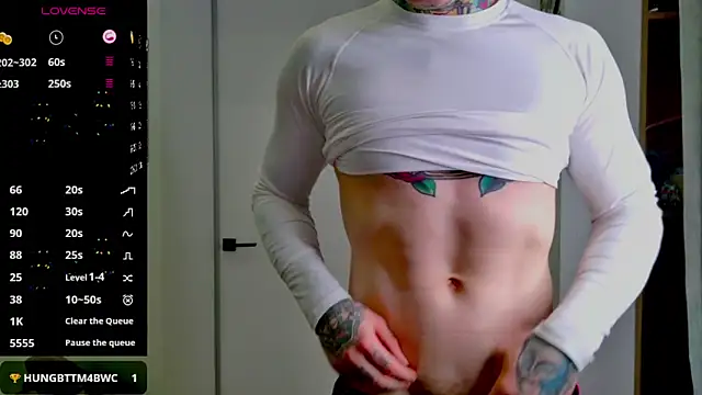 Snapshot of white_King9999 chatting on February 14, 2026, 4:26 pm white King9999 online show from February 14, 2026, 4:26 pm