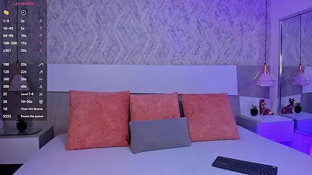 AishaPeyton online show from February 14, 2025, 2:12 pm